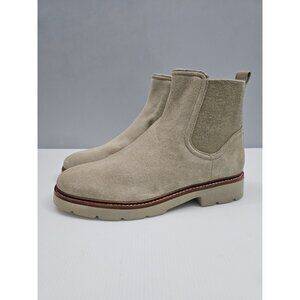 Vince Rue Ankle Boot Womens 9.5 Beige Suede Water Repellent Pull On Chelsea